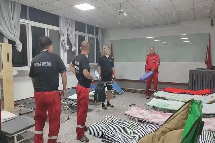 b96c32d0d256e722df3ce7ecc317a484(1)